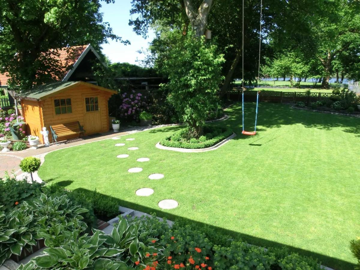 Ferienhaus Hubertus, 95059 Rhauderfehn Exterior photo